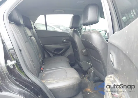 2022 Chevrolet Trax Awd Lt z USA, uszkodzony, nr VIN KL7CJPSM5NB539743